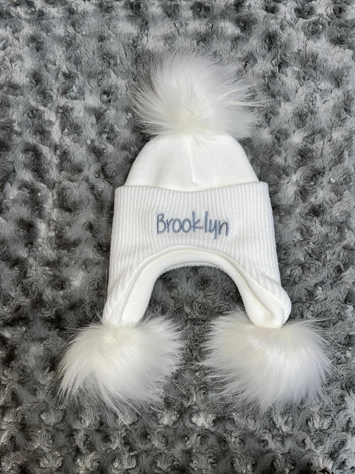 White Triple Pom hat - 3+ Months